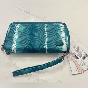 Lug Splits XL Wristlet RFID Wallet New Shibori Teal Travel Resort Zip Wallet